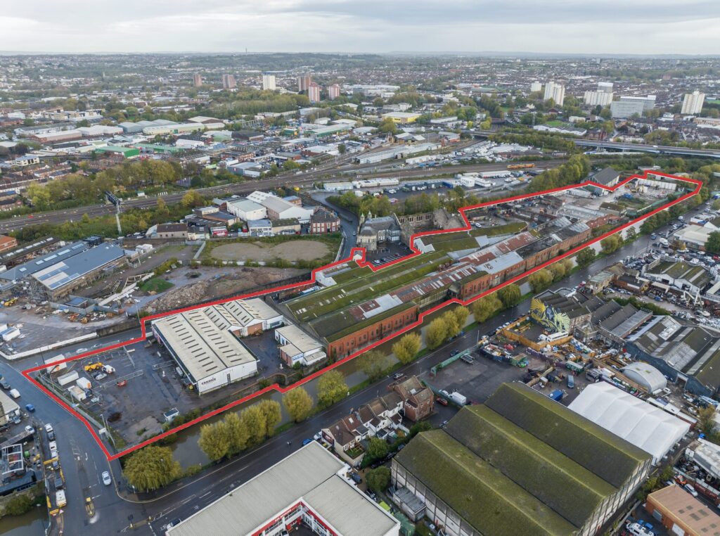 Site outline at Silverthorne Lane